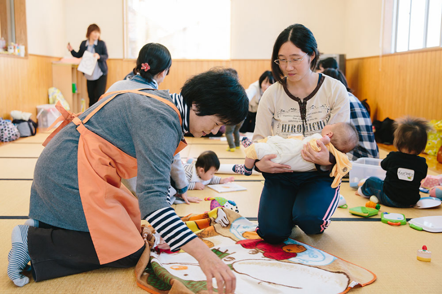 あかちゃん教室の写真