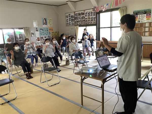 20250911_7区_よけまん会で認知症予防勉強会 (4)